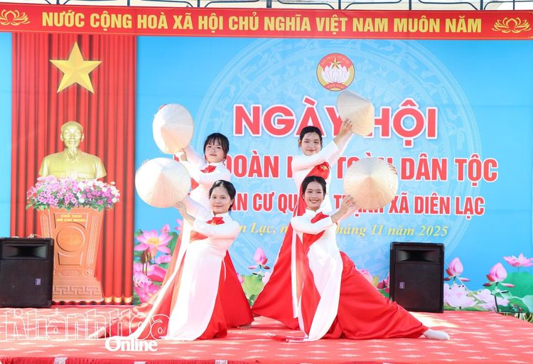 Ngày hội Đại đoàn kết toàn dân tộc thôn Quang Thạnh