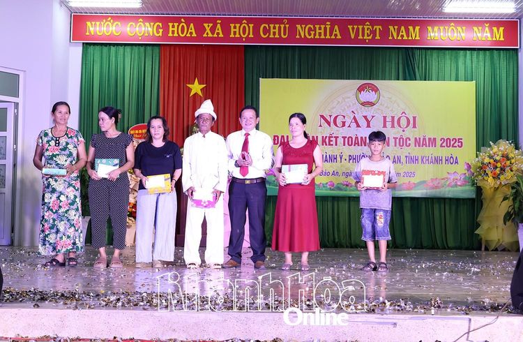 Ngày hội Đại đoàn kết toàn dân tộc tại Tổ dân phố Thành Ý, phường Bảo An
